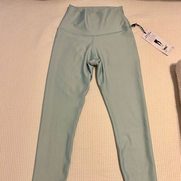 NWT ALO High-Waist Airlift Legging in Chalk Blue 🩵 - Picture 6 of 14